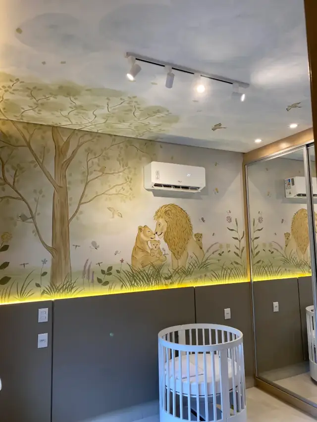 Mural quarto bebe leoes floresta teto pintado em Goiânia, pintura à mão por Art Laurenn